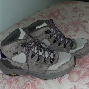 Womens Merrell Hiking boots.